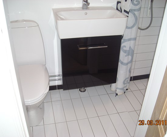 Det lille badeværelse i lejlighed